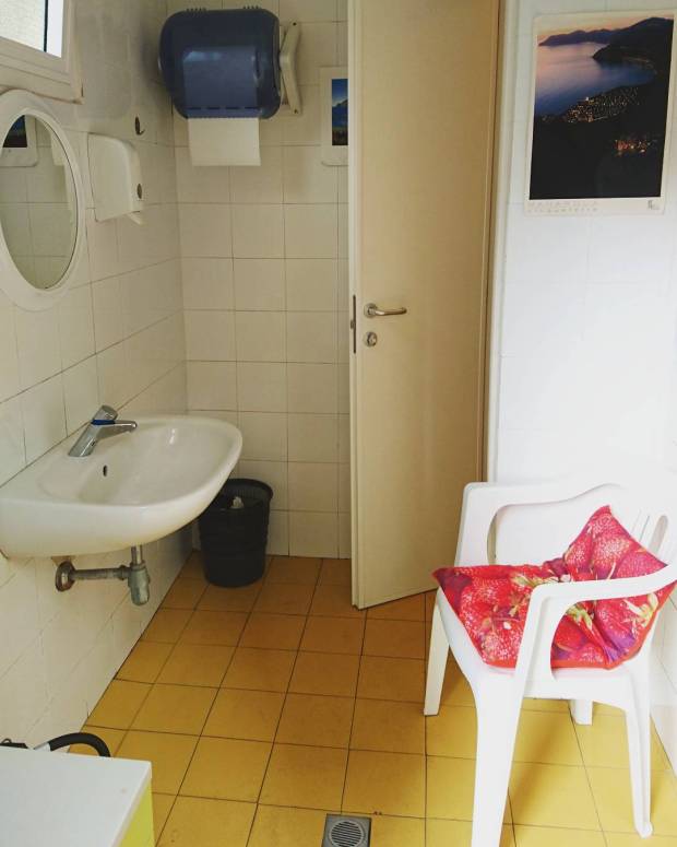 Riomaggiore, toilet interior, attendant's chair