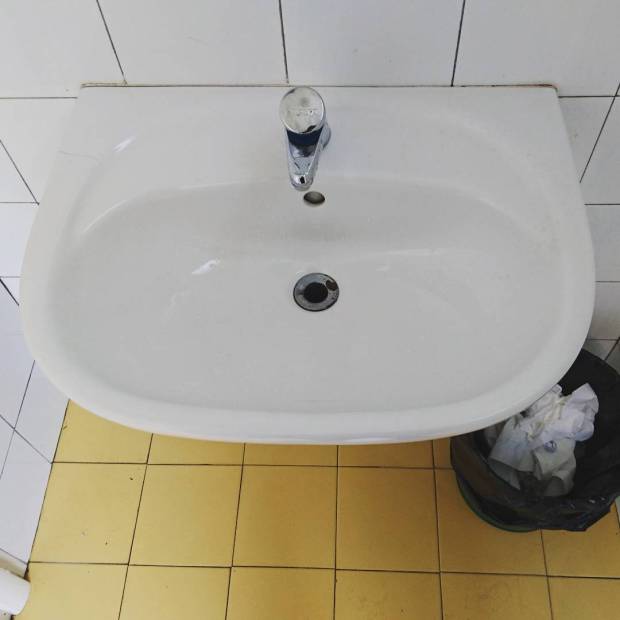 Riomaggiore, toilet interior, sink